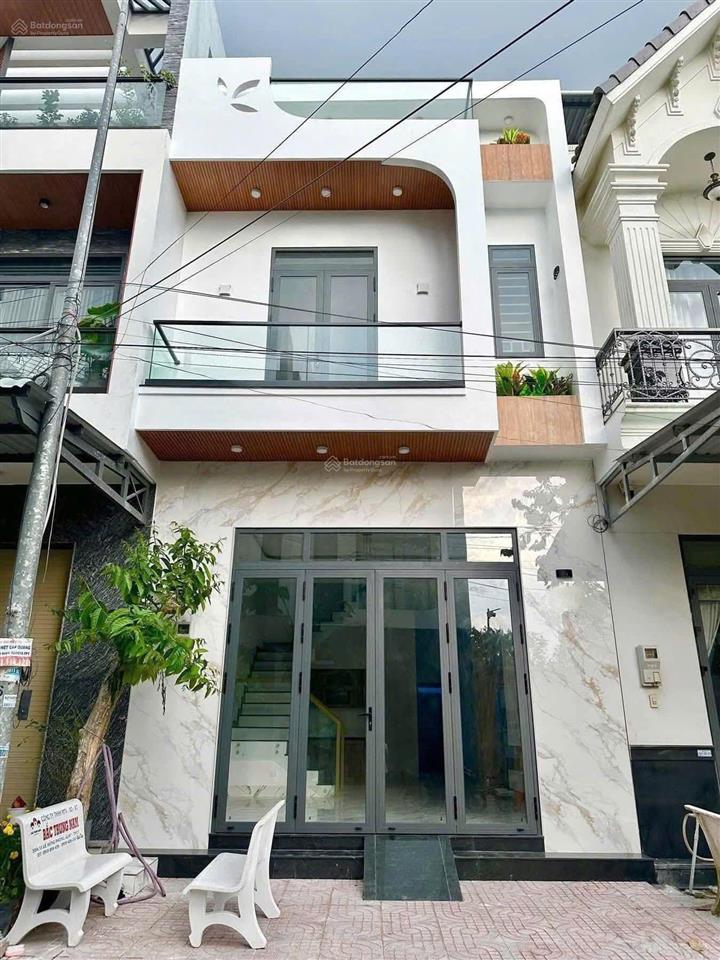 Nhà mới trong kdc hương lộ 5, giá 1,26 tỷ sổ hồng riêng