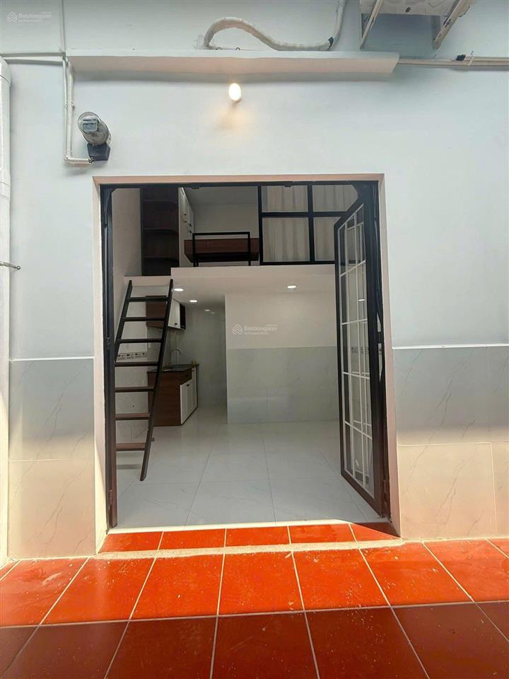 Bán dãy trọ có 9p giá 860tr cho thuê 28tr/th tp.hcm
