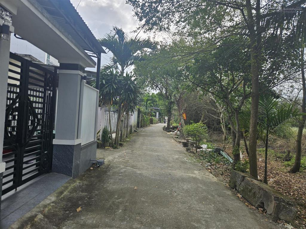 Bán lô đất ngay tthc điện ngọc  đường rộng 7m