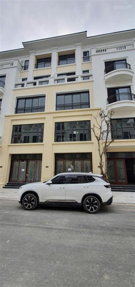 Chuyển nhượng nhanh liền kề khu san hô, giá tốt, có tl cho người mua thiện chí