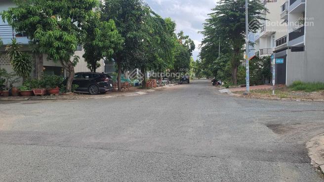 Bán nhà mặt phố tại khu dân cư kim sơn, giá ưu đãi 17 tỷ, 200m2