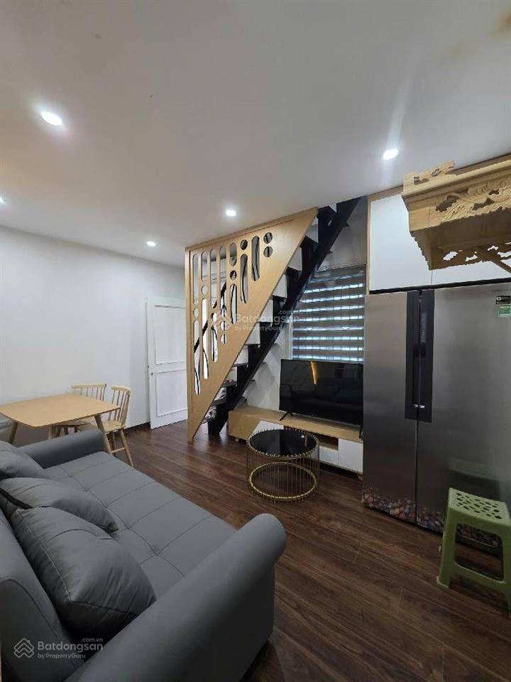 Thay vì bỏ ra hơn 2 tỷ mua ccmn 2pn1pk, thì em có căn tập thể 2pn1pk giá nhỉnh 2 tỷ.