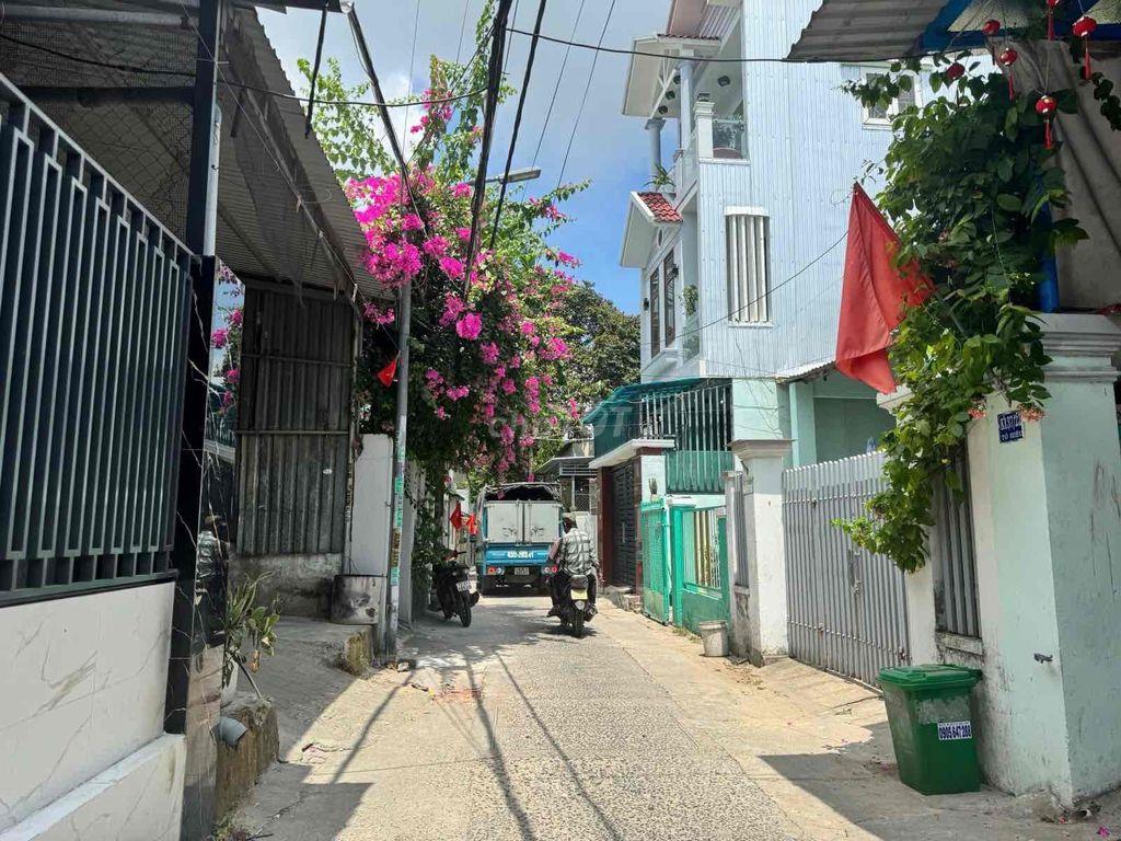 Ngộp bank chủ gấp bán, nhà mới 100m2 gần bến xe chỉ 3.99 tỷ