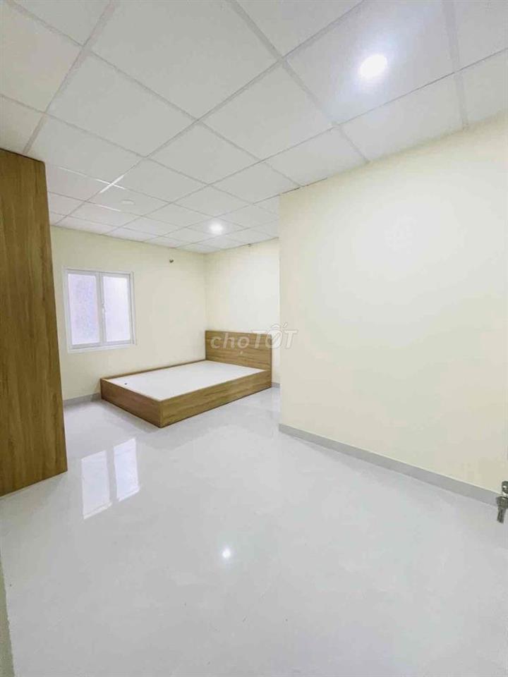 Ngộp bank chủ gấp bán, nhà mới 100m2 gần bến xe chỉ 3.99 tỷ