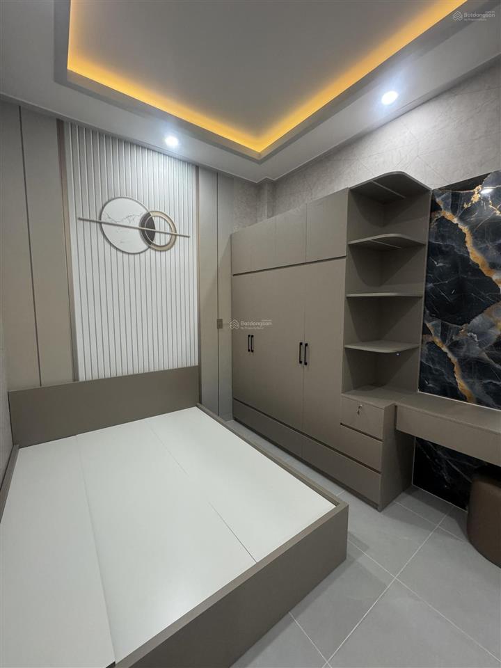 Nhà phố dĩ an căn góc 2 mặt tiền, phường dĩ an tphcm