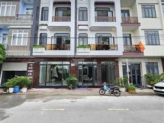Nhà 3 tầng khu dân cư phường tân đông hiệp dĩ an, ngay trung tâm y tế dĩ an