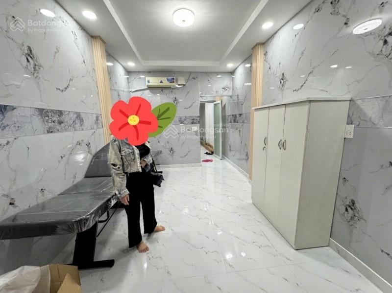 Trung tâm q5  vị trí đẹp  hẻm ô tô  nhà mới đẹp vào ở ngay  nguyễn trãi  phường 2  quận 5