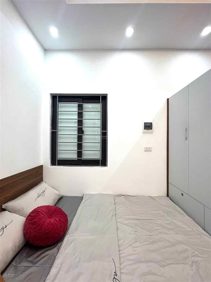 Tập thể thanh xuân tầng 2 2.7 tỷ x 50m2 tài chính vừa tầm  sổ đỏ chính chủ ngay vũ trọng phụng