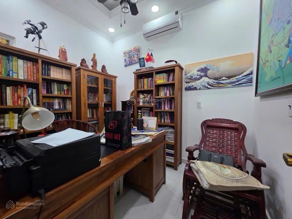 Bán nhà 3 tầng nguyễn văn tăng 86m² sân ôtô nội thất cao cấp khu bàn cờ giá 6.7 tỷ,kế lê văn việt