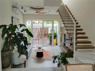 Bán nhà 3 tầng kdc việt nhân villa sát vinhomes grand park 3pn full nội thất cao cấp giá nhỉnh 6tỷ