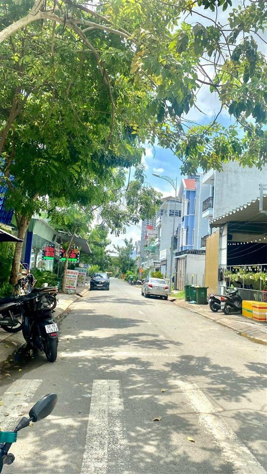 Bán đất mặt tiền đường 11a kdc vinhomes grand park ngay vành đai 3 100m kinh doanh đỉnh