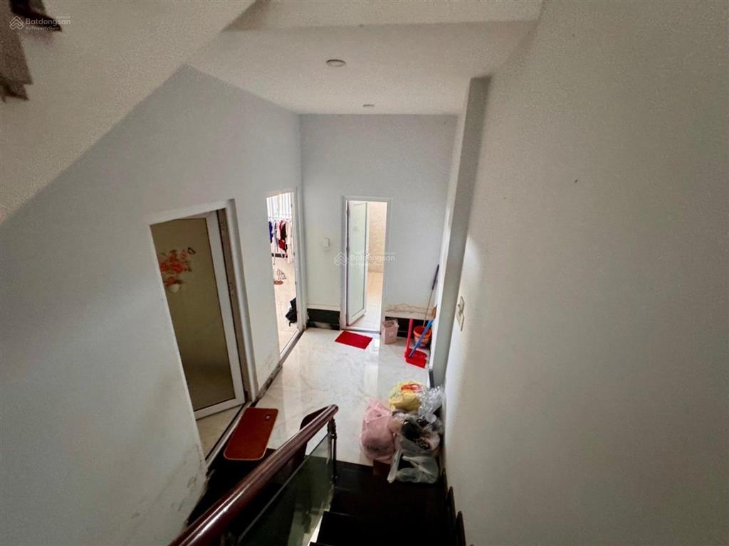 Nhà đẹp kiểu biệt thự mini nguyễn xiển, 75m2, ngang hiếm 6m, 4pn, 5wc, sổ hồng riêng hoàn công
