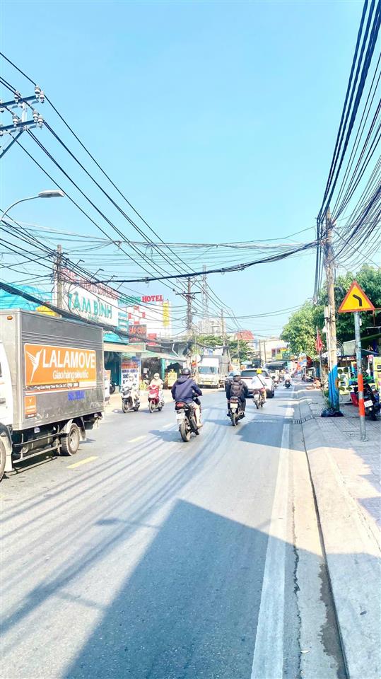Bán nhà nát long bình mới q9 đất đẹp ngang 5m, hẻm xe hơi, gần vinhomes q9 5p ra ngã ba mỹ thành