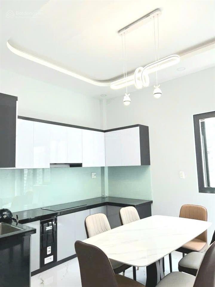 Nhà 4 tầng mới đẹp cạnh vinhomes grand park  ngang 5m hiếm, đường xe tải, 4pn 6wc