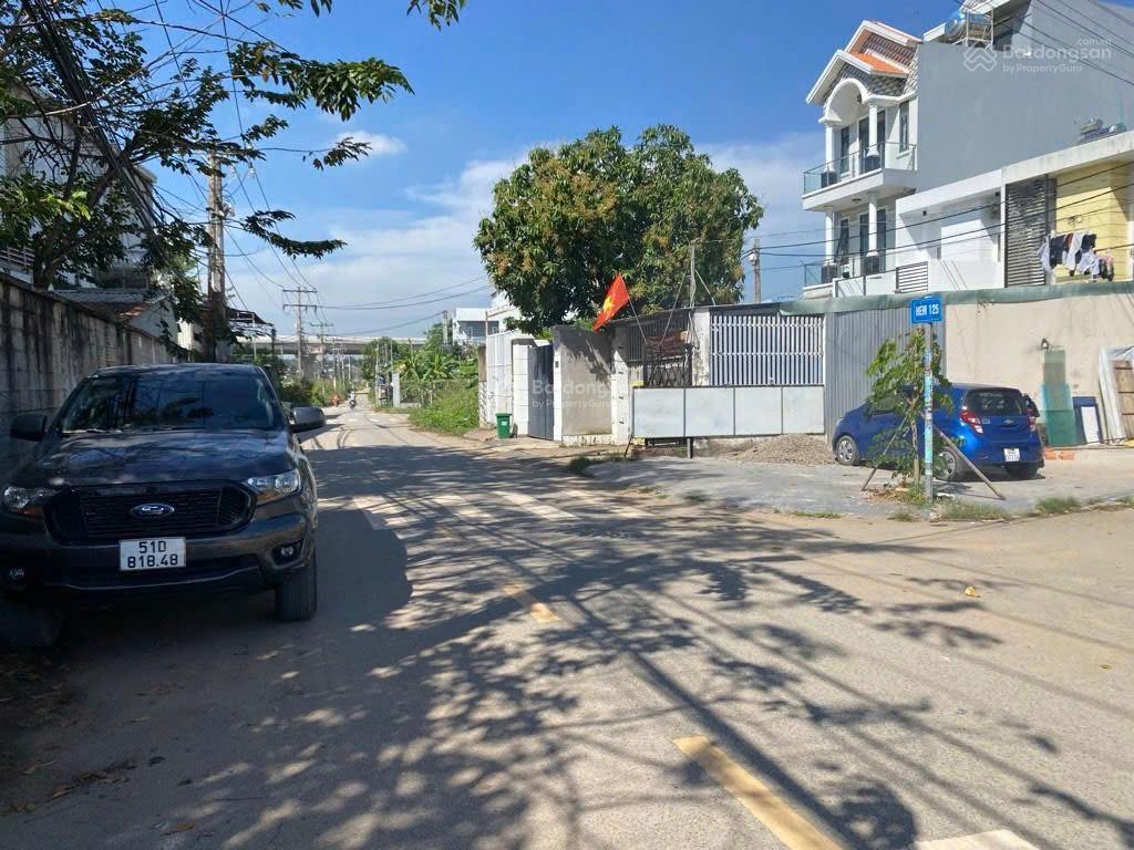 Nhà 4 tầng mới đẹp cạnh vinhomes grand park  ngang 5m hiếm, đường xe tải, 4pn 6wc