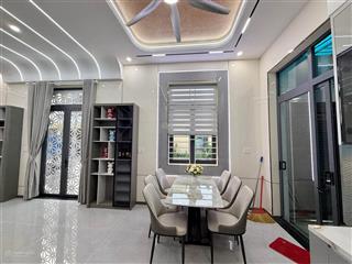 Nhà đẹp 3 tầng sát lò lu gần vinhomes q9 đón vành đai 3 giá cực tốt  chủ nhiệt bán giảm 400tr