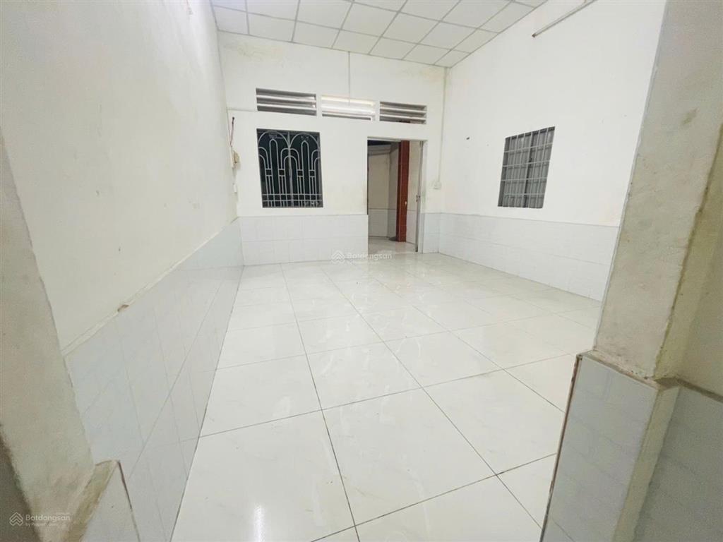 Nhà mặt tiền trung tâm hiệp phú, thủ đức gần võ văn ngân, xa lộ hà nội, giá 5,6 tỷ