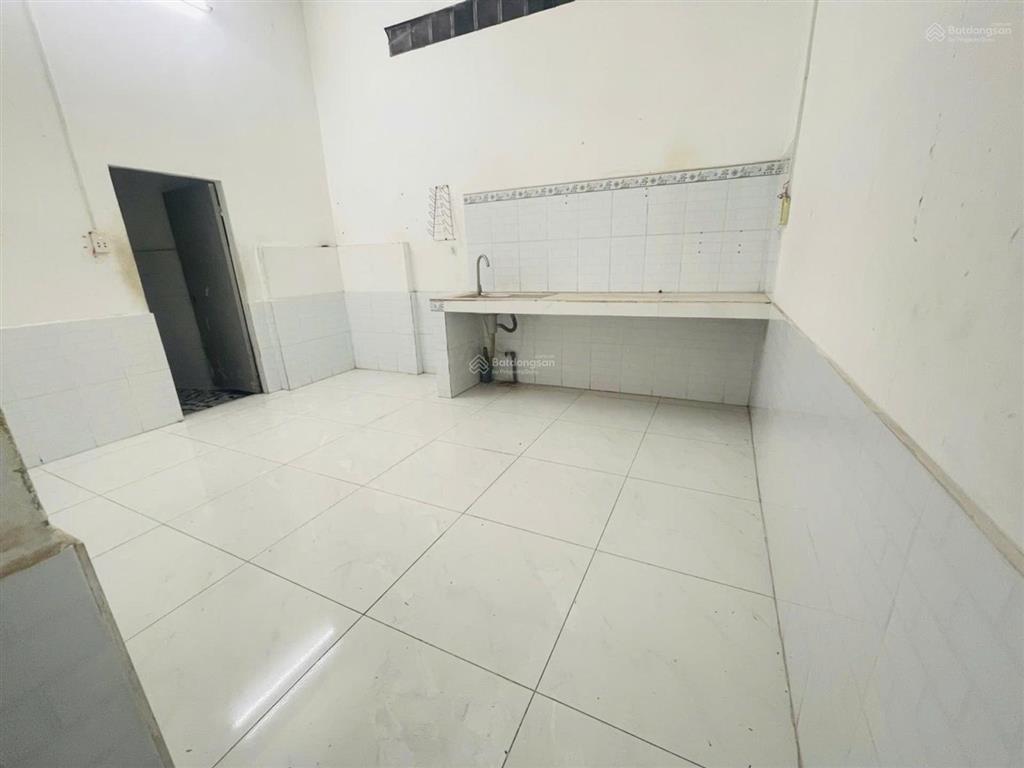 Nhà mặt tiền trung tâm hiệp phú, thủ đức gần võ văn ngân, xa lộ hà nội, giá 5,6 tỷ