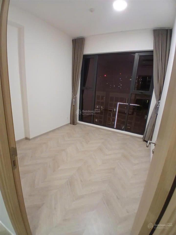 Cần bán nhanh 2pn 2wc mcp vinhomes grand park tòa masteri chỉ 4 tỷ căn đẹp, giá hợp lý.