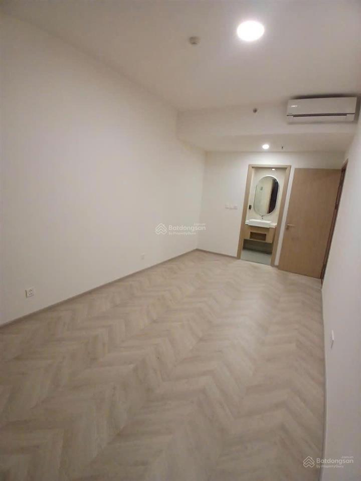 Cần bán nhanh 2pn 2wc mcp vinhomes grand park tòa masteri chỉ 4 tỷ căn đẹp, giá hợp lý.