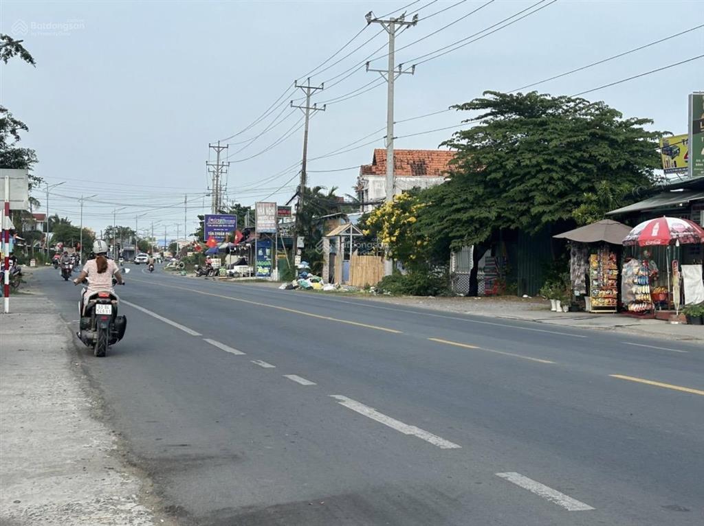 Bán nhanh nhà cấp 4 2 mặt tiền ql50