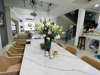 Siêu phẩm 5 tầng 47 tỷ an phú an khánh view trực diện landmark 81 dt 152m2 mt 8m giá 47 tỷ