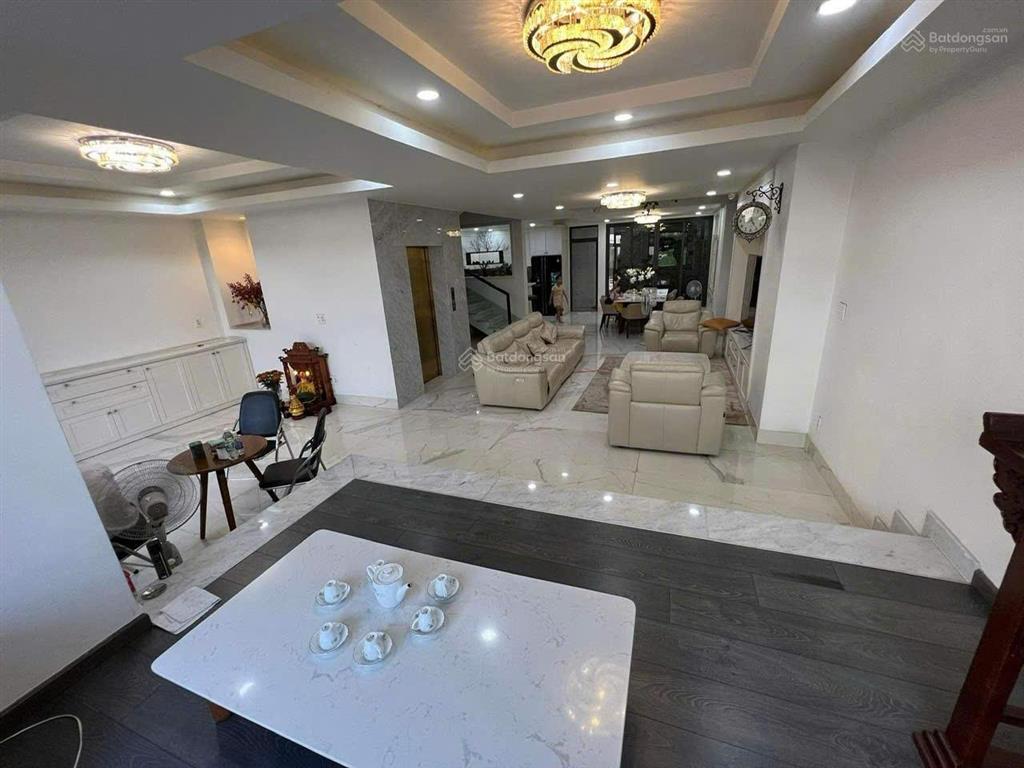 Siêu phẩm 5 tầng 47 tỷ an phú an khánh view trực diện landmark 81 dt 152m2 mt 8m giá 47 tỷ