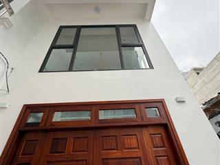 Hiếm long biên! 6 tầng thang máy  oto đỗ cửa  hàng xóm vinhomes riverside  43.2m  8.9 tỷ