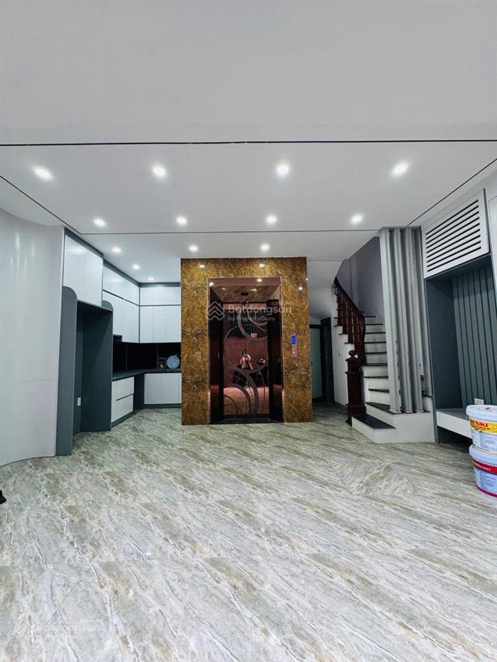 Hiếm! nhà đẹp 7t full nội thất, thang máy, ô tô đỗ cửa, gần aeon, cổ linh 35m  9,99 tỷ