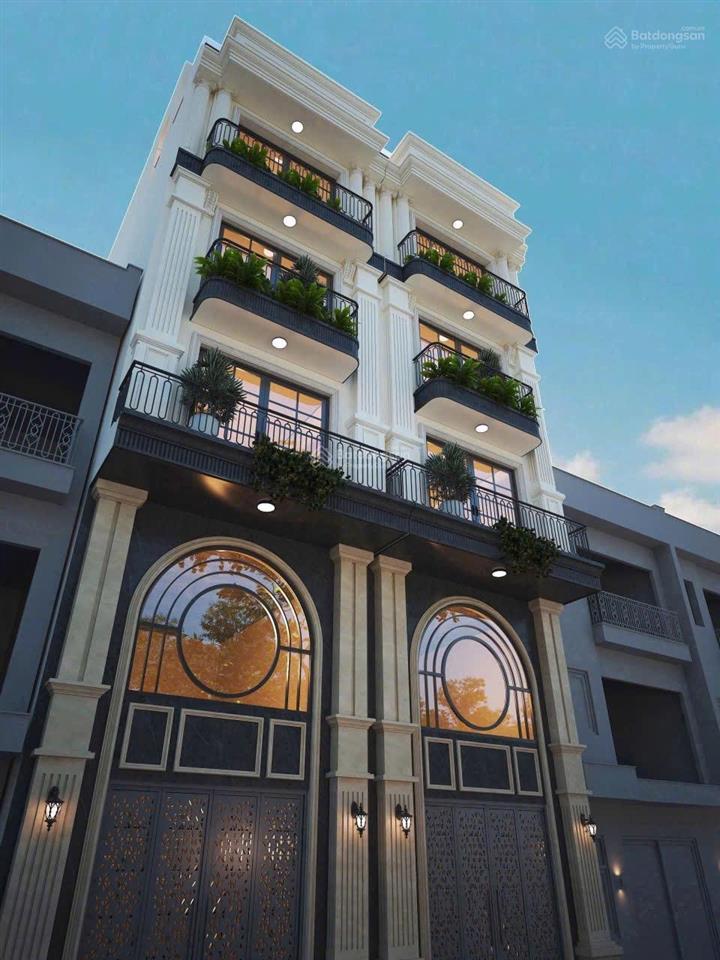 Nhà đẹp 6t  full nội thất cao cấp  thang máy 450kg  hàng xóm vinhomes riverside  60m2  9.39 tỷ