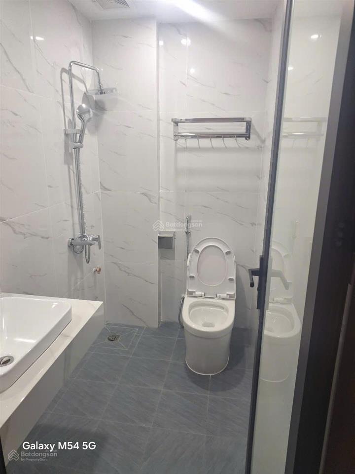 Siêu phẩm nhà phố trịnh văn bô dt 35m2, mt 4,2m, 5 tầng mới tinh, ô tô đỗ cửa  0984 949 ***