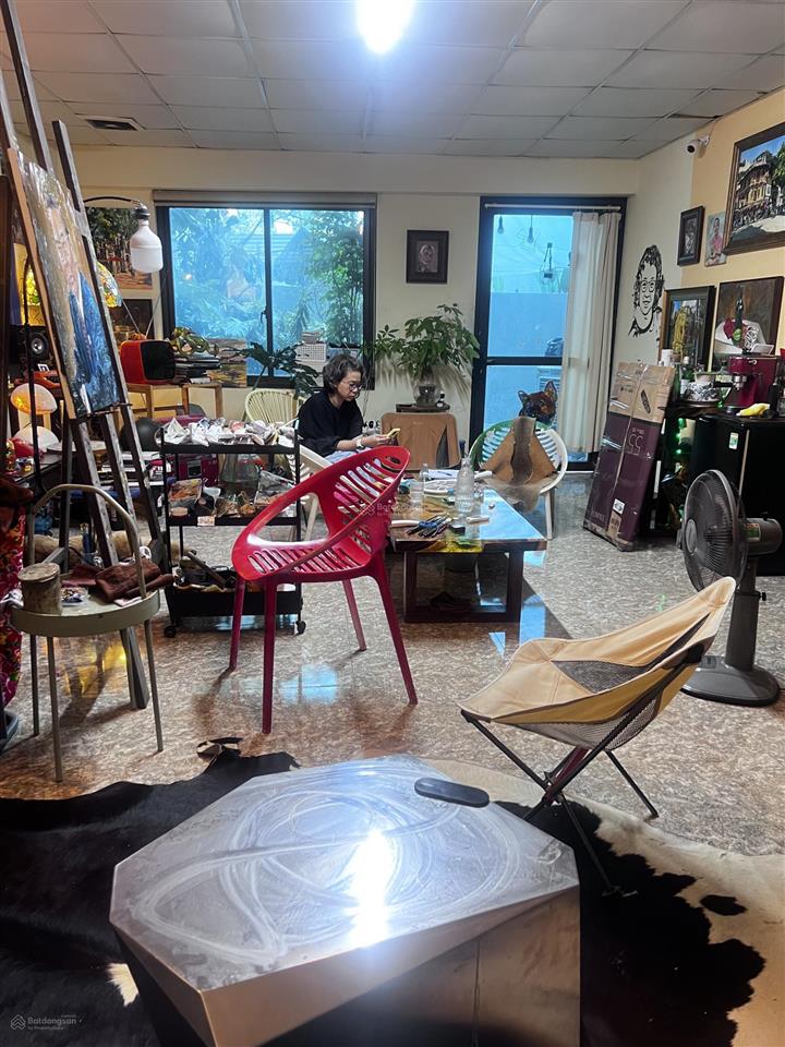 Bán đất nguyễn khắc hiếu  trúc bạch  168m, sân rộng, sổ mới tách, chỉ 81 tỷ. giao dịch ngay.