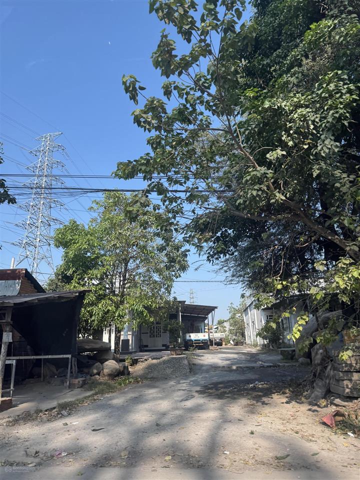 Bán đất tại đường n1, phường đông hoà, tphcm, giá 33 tỷ. diện tích 350m2 có 270m thổ cư