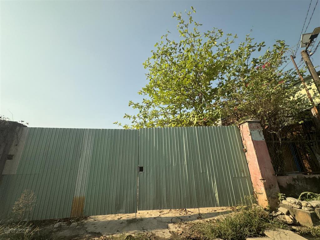 Bán đất tại đường suối sệp, phuờngđông hòa, tphcm, giáp ranh tỉnh đồng nai. 14tỷ, 150m2 full thổ cư