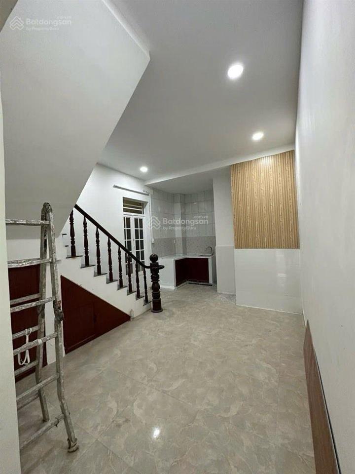 Nhà bán hxh tam châu, 2 tầng, 70m2 giá 5,7 tỷ