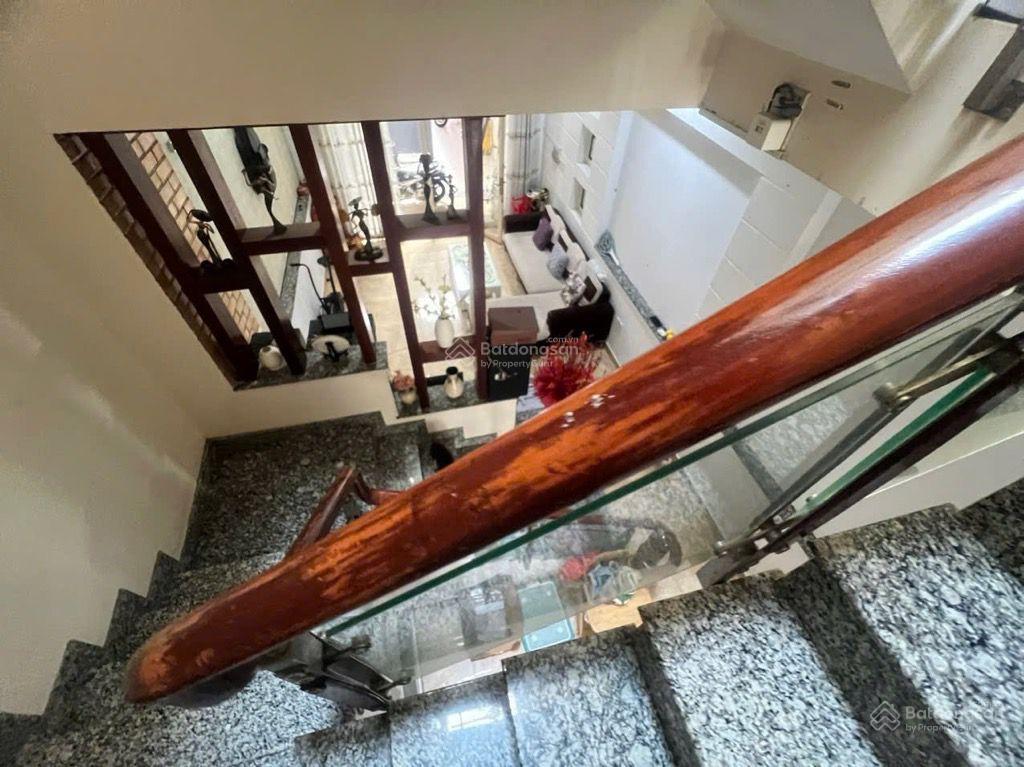 Nhà bán hxh đường phú châu, 3 tầng, 78m2, mới, đẹp, giá 7,3 tỷ