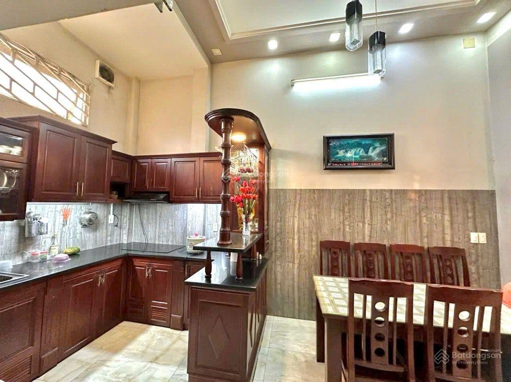 Nhà bán mặt tiền đường bình phú, biệt thự 4 tầng, nội thất tuyệt đẹp, giá chỉ 9 tỷ