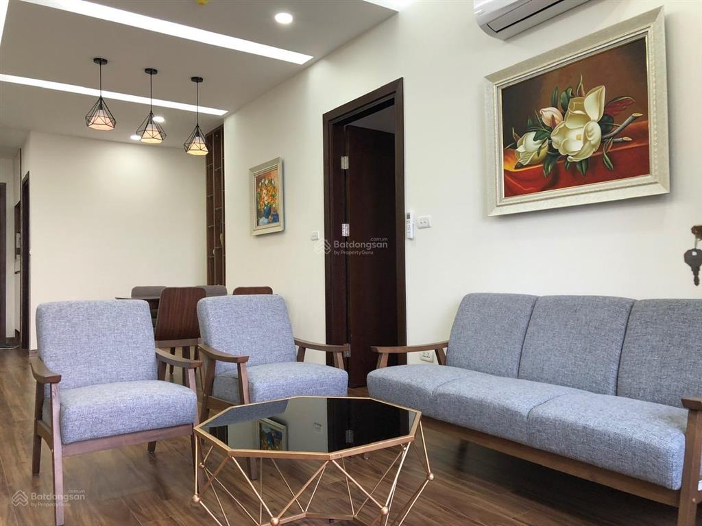 Chính chủ cho thuê căn hộ chung cư 87m2, tầng trung hướng đẹp, vinata tower 289 khuất duy tiến
