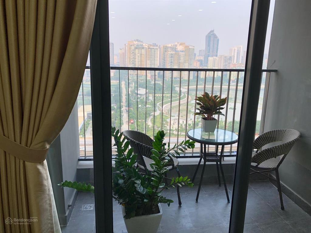 Chính chủ cho thuê căn hộ chung cư 87m2, tầng trung hướng đẹp, vinata tower 289 khuất duy tiến