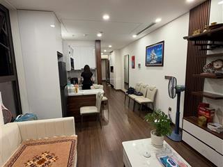 Bán căn hộ 93 láng hạ green diamond 50m full nội thất giá 7.x tỷ
