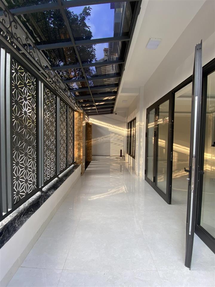 Chính chủ cho thuê tầng 1 409 tam trinh, hoàng mai 165m²