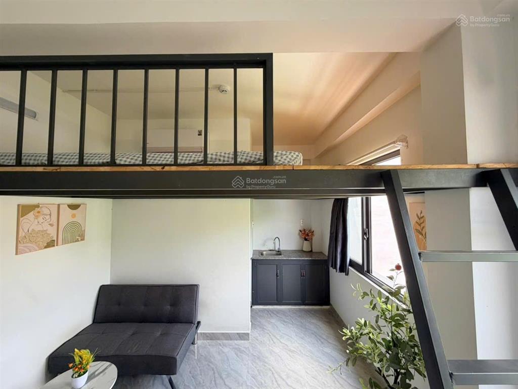 Duplex 2 cửa sổ trời ngay cvpm  fpt