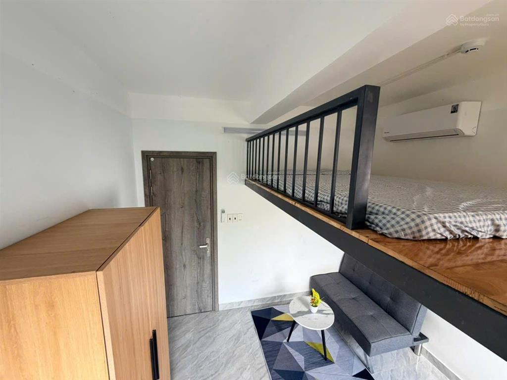 Duplex 2 cửa sổ trời ngay cvpm  fpt