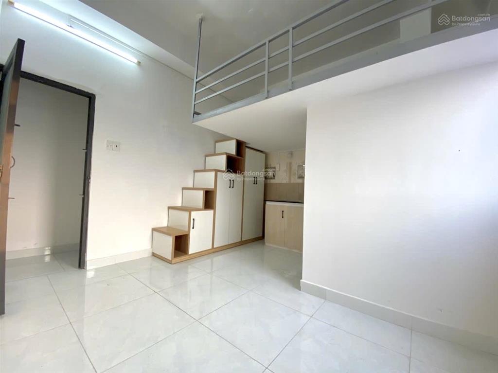 Duplex cửa sổ trời  phan văn hớn, gần chợ bà điểm