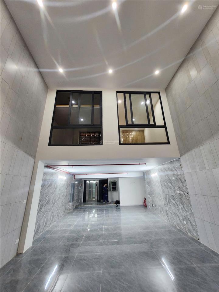 Bùi xương trạch 20.5 tỷ 83.2m² gara ôtô, 7 tầng thang máy, dòng tiền hơn 1 tỷ/ năm