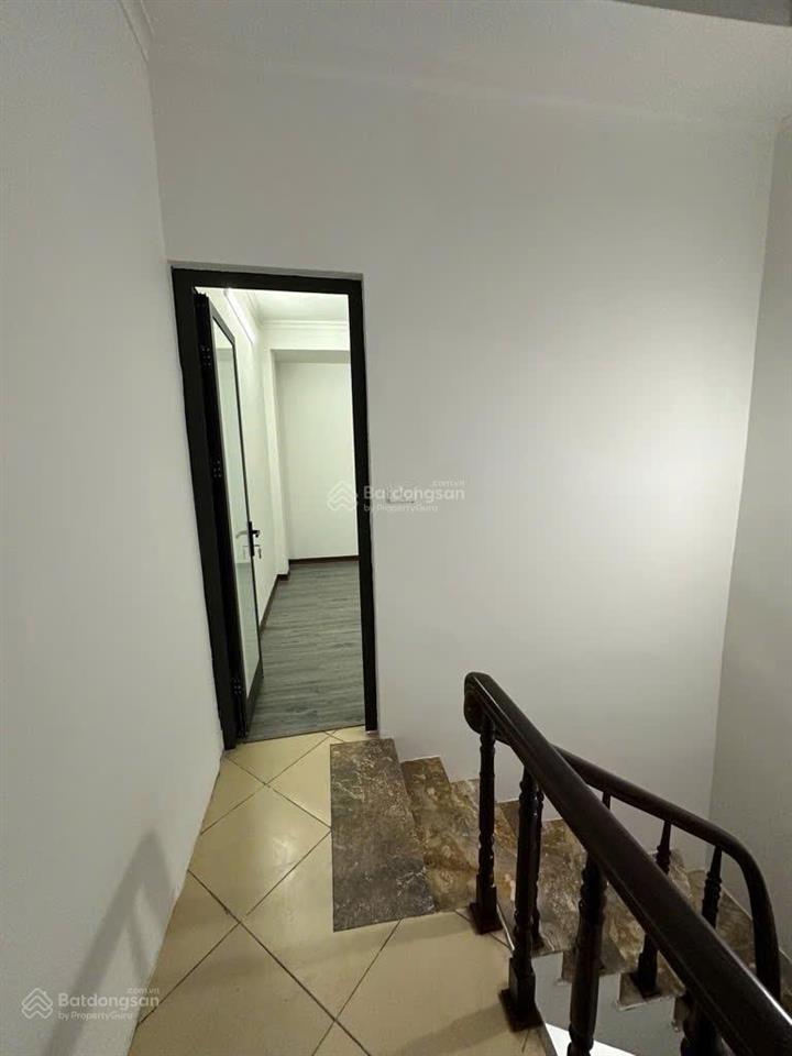 Nhà sát phố kim đồng ô tô tránh, kinh doanh đỉnh 37m², 9.7 tỷ