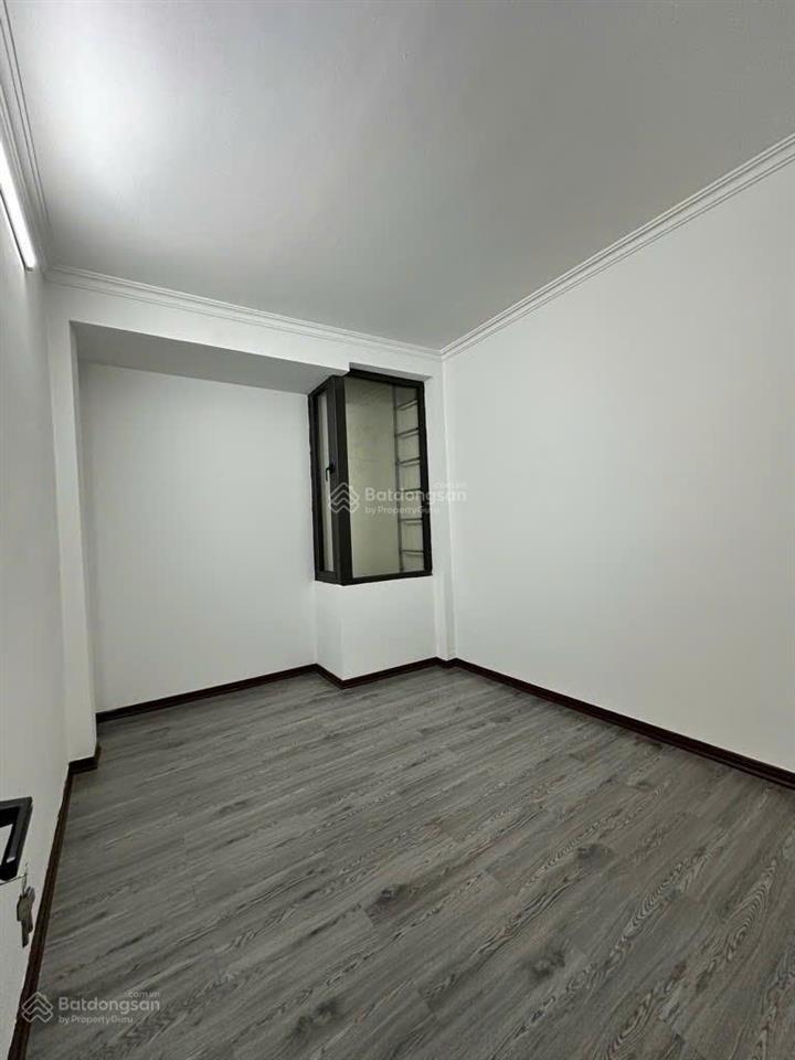 Nhà sát phố kim đồng ô tô tránh, kinh doanh đỉnh 37m², 9.7 tỷ