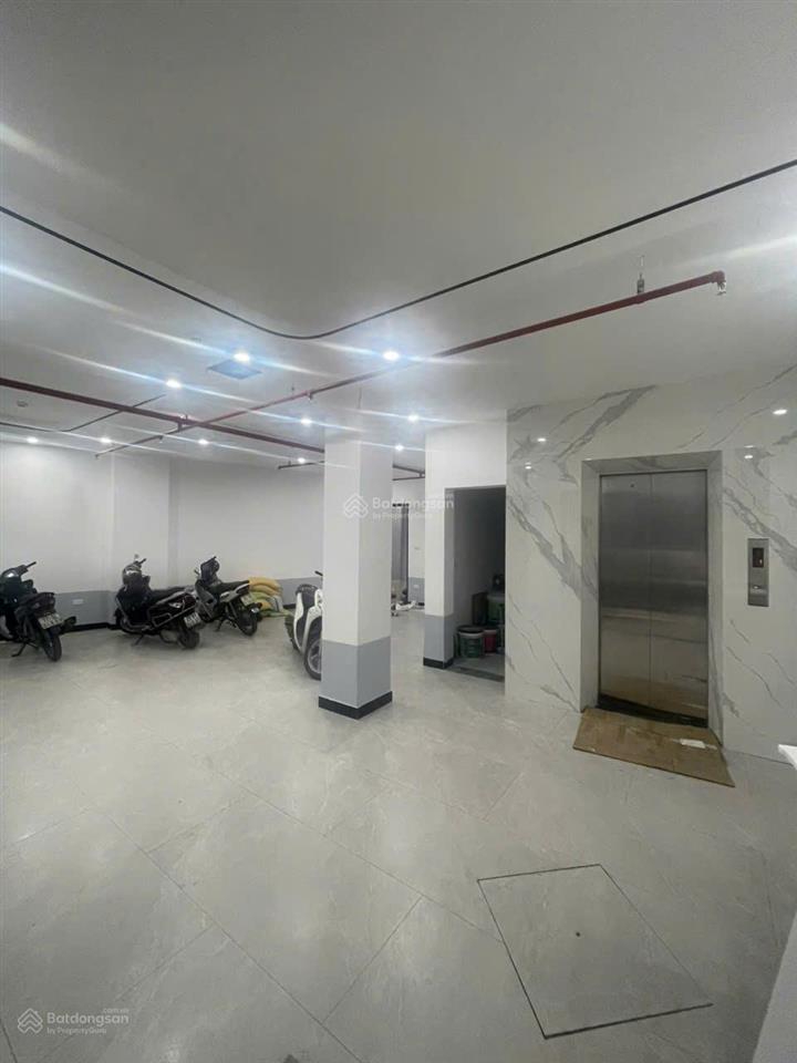 Pháo đài láng 26 tỷ, 85m2, 10 tầng, dòng tiền 1.8 tỷ/năm