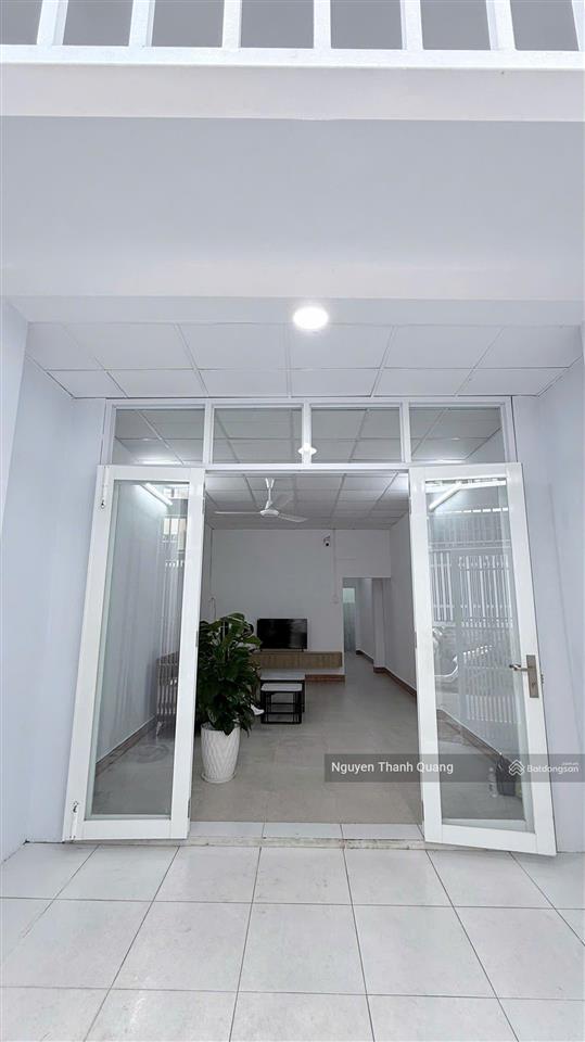 Nhà 2 tầng tttp nha trang 5,5 tỷ 2 phòng ngủ 2 vệ sinh, vùng lõi nt gần nhà vh thiếu nhi tỉnh