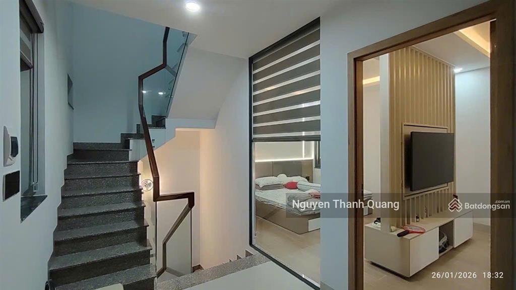 Nhà khu bàn cờ gần chợ gần biển nha trang 69m2 ngang 7m mới đẹp đường ô tô 7,7 tỷ